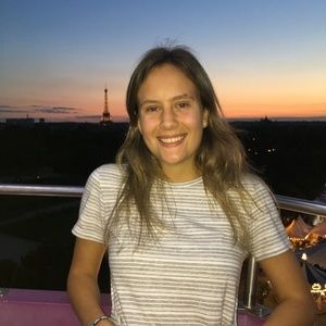 Meet your Posher, Ella